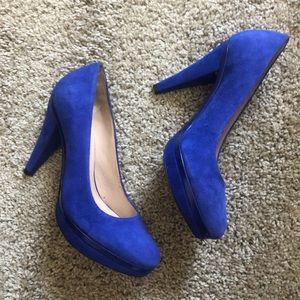 Antonio Melani blue suede pumps
